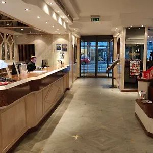 3* Отель Western Royal Centre