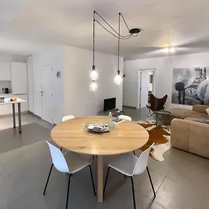 Appartamento With Free Covered Parking - Center, Gand
