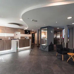 Hotel Aero44 Airport ***